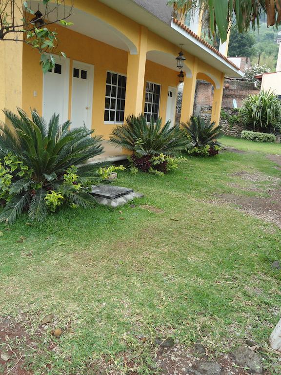 Posada Los Robles Tepoztlán Exterior photo